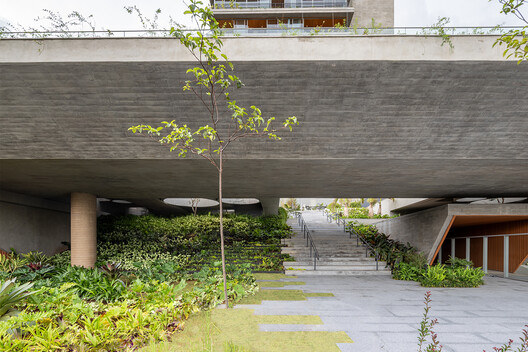 HVM Maya / Perkins&Will