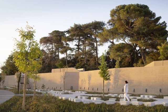 Cities of the Dead: 10 Projects Exploring Burial Architecture - Featured Image