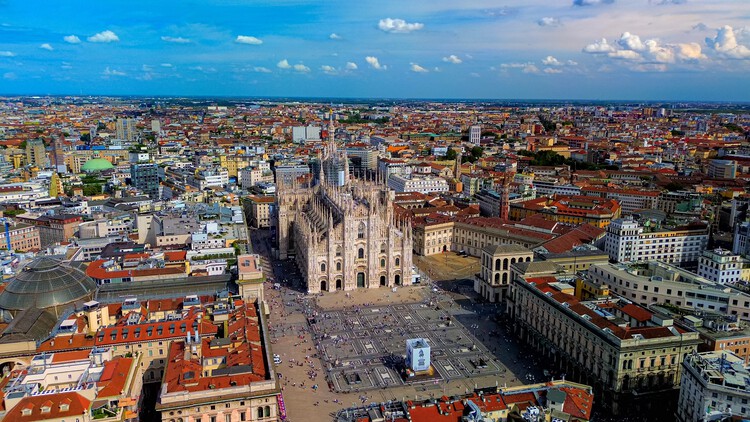 Milan Architecture City Guide: 43 Projects from Historic Landmarks to Contemporary Designs - Featured Image