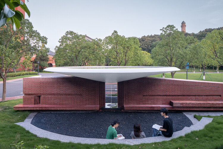 Xuanpu Pavilion / UAD - Exterior Photography, Installations & Structures